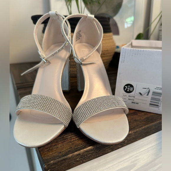 David’s Bridal Bedazzled Heels - Picture 4 of 6